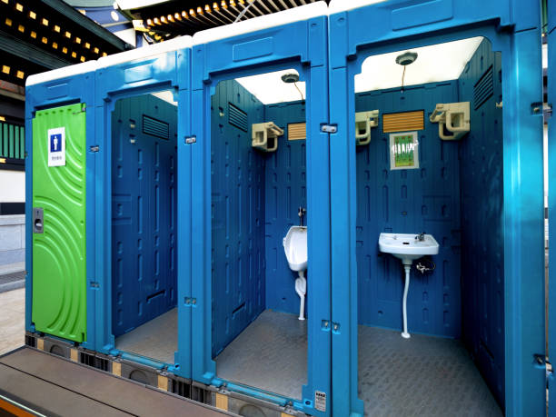 Best Construction site porta potty rental  in Middlefield, OH